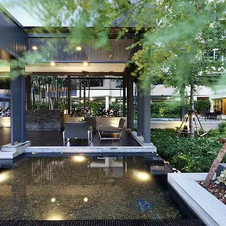Siamese Nanglinchee Apartment